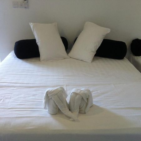 Friends Guesthouse Kudapaduwa Екстер'єр фото
