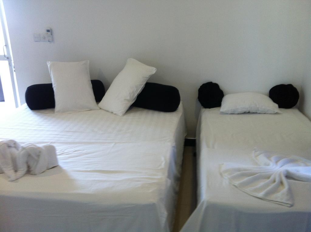 Friends Guesthouse Kudapaduwa Екстер'єр фото