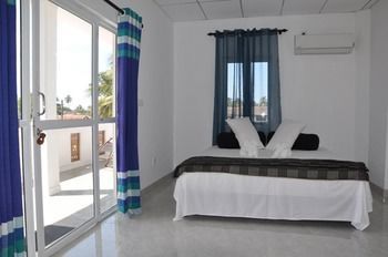 Friends Guesthouse Kudapaduwa Екстер'єр фото